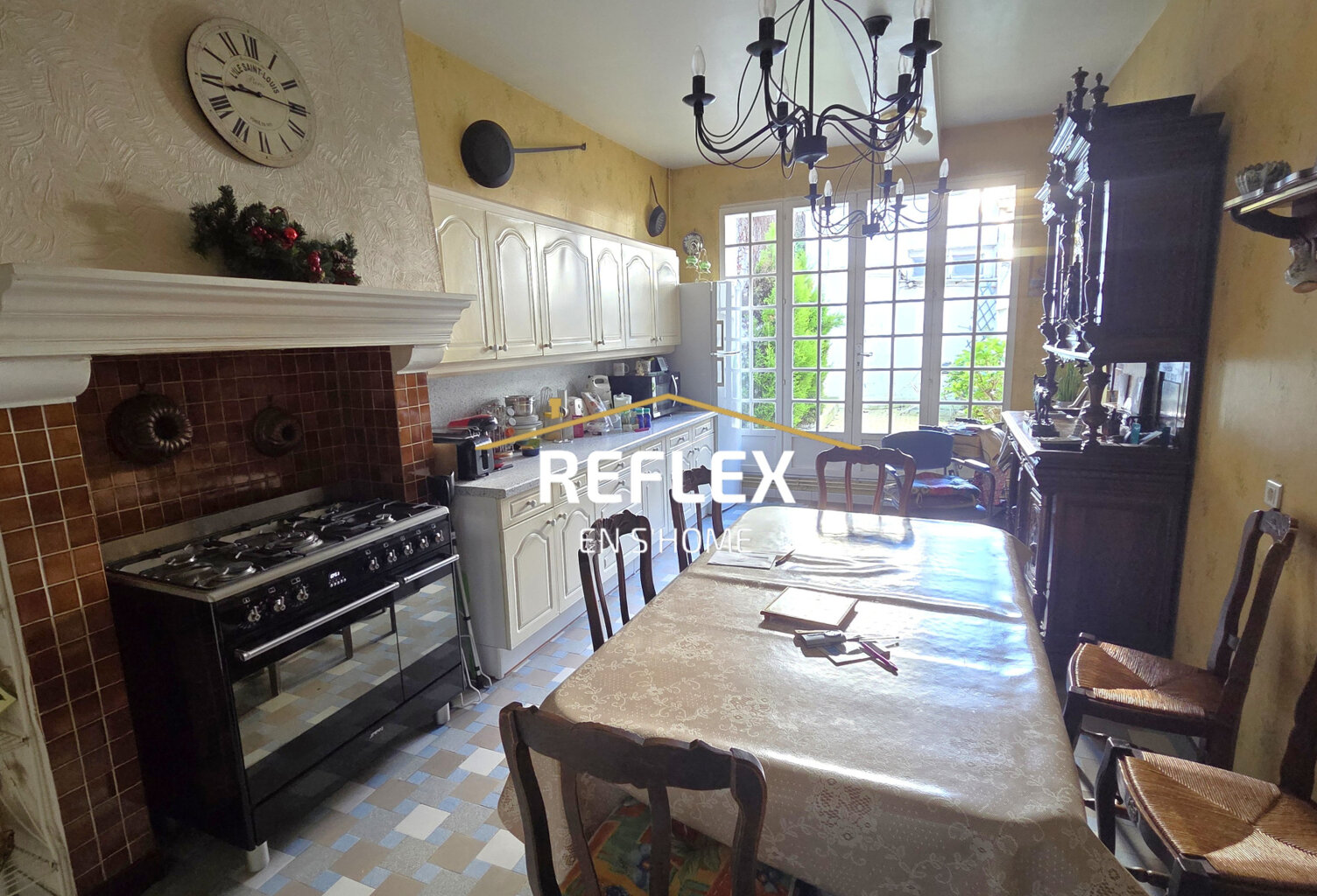 Ensemble immobilier — photo 1