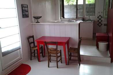 Appartement 4 pièces 700 €