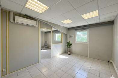 Commerce  245000 €