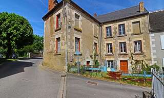 Maison 7 Pièces 229 m² à vendre à Sury-en-Vaux (18300)