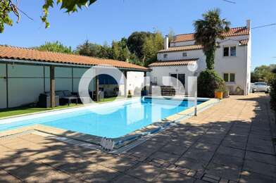 Maison 5 pièces 637450 €