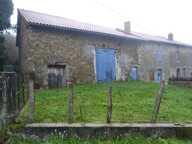 SECTEUR DOURNAZAC ENSEMBLE IMMOBILIER DE DEUX HABITATIONS AVEC DEUX BELLES GRANGES ATTENANTES ET UNE DEPENDANCE AVEC FOUR A PAIN A RENOVER EN TOTALITE — photo 3