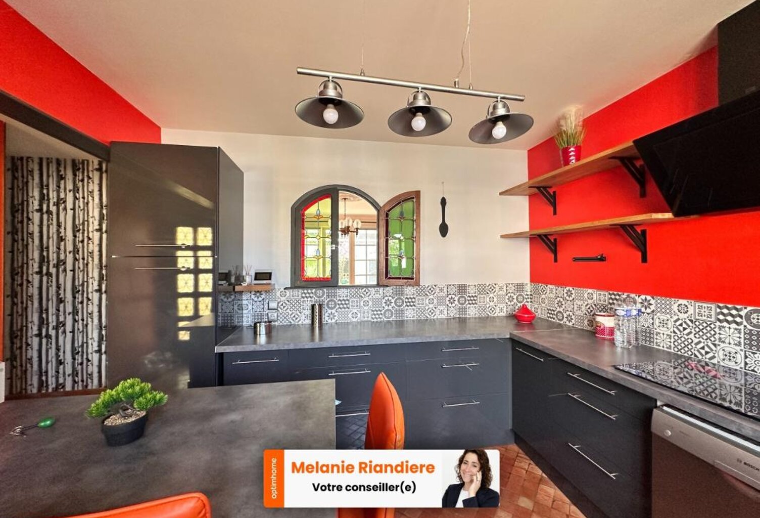 Maison 6 pièces 4 chambres de 115 m² – Dépendances – Terrain 818 m² – Calme et proche centre — photo 1