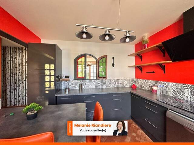 Maison 6 pièces 4 chambres de 115 m² – Dépendances – Terrain 818 m² – Calme et proche centre — photo du bien