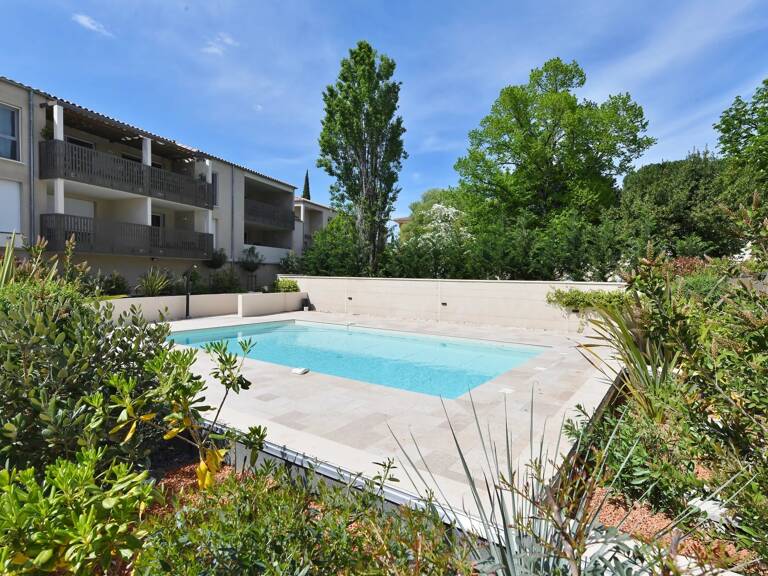 Appartement de type T2 avec terrasse et stationnement Uzès à pie — photo 1