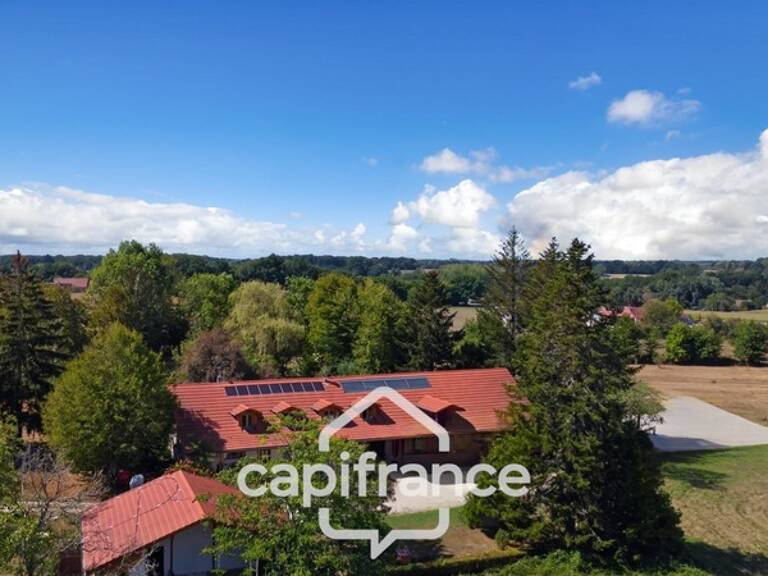 Maison à vendre 13 pièces proche de LONS LE SAUNIER (39) — photo 1