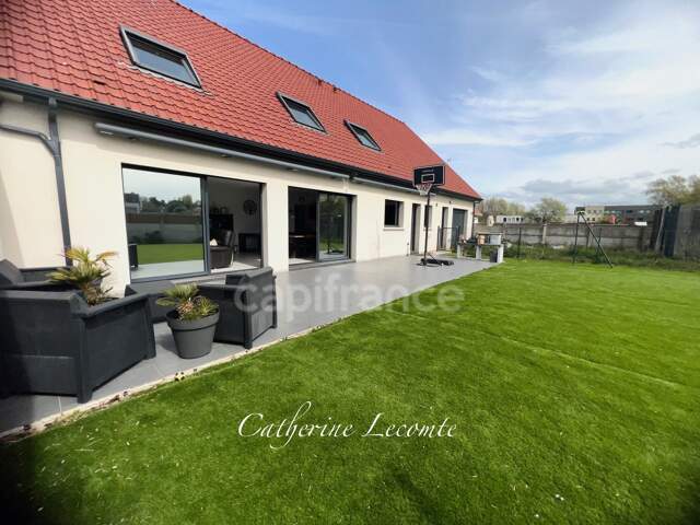 À VENDRE - WIMILLE - MAISON 9 PIÈCES - 4 CHAMBRES - GARAGE - JARDIN CLOS - TERRASSE — photo du bien