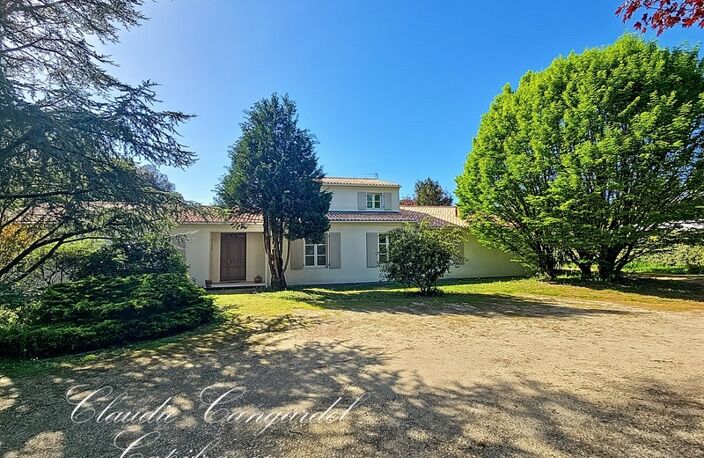 Magnifique propriété de 7 pièces alliant espace, élégance et cadre verdoyant à seulement 10' de LA ROCHELLE — photo 5