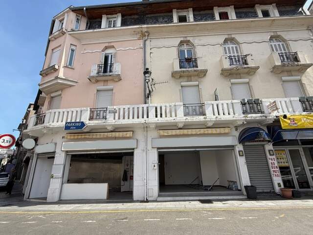 Local commercial sur axe passant — photo du bien