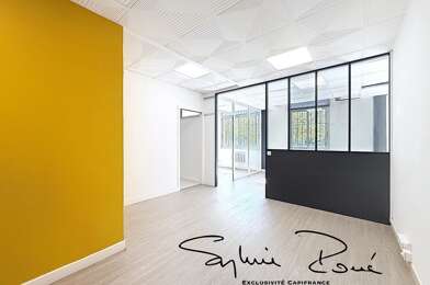 Bureau 7 pièces 4437 €