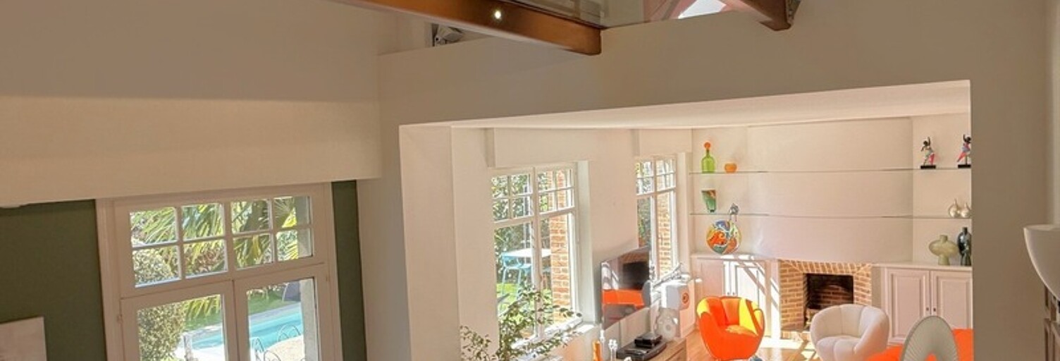 Maison 8 Pièces 235 m² à vendre à Orléans (45100)