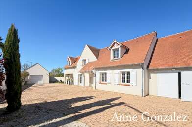 Maison 8 pièces 738400 €