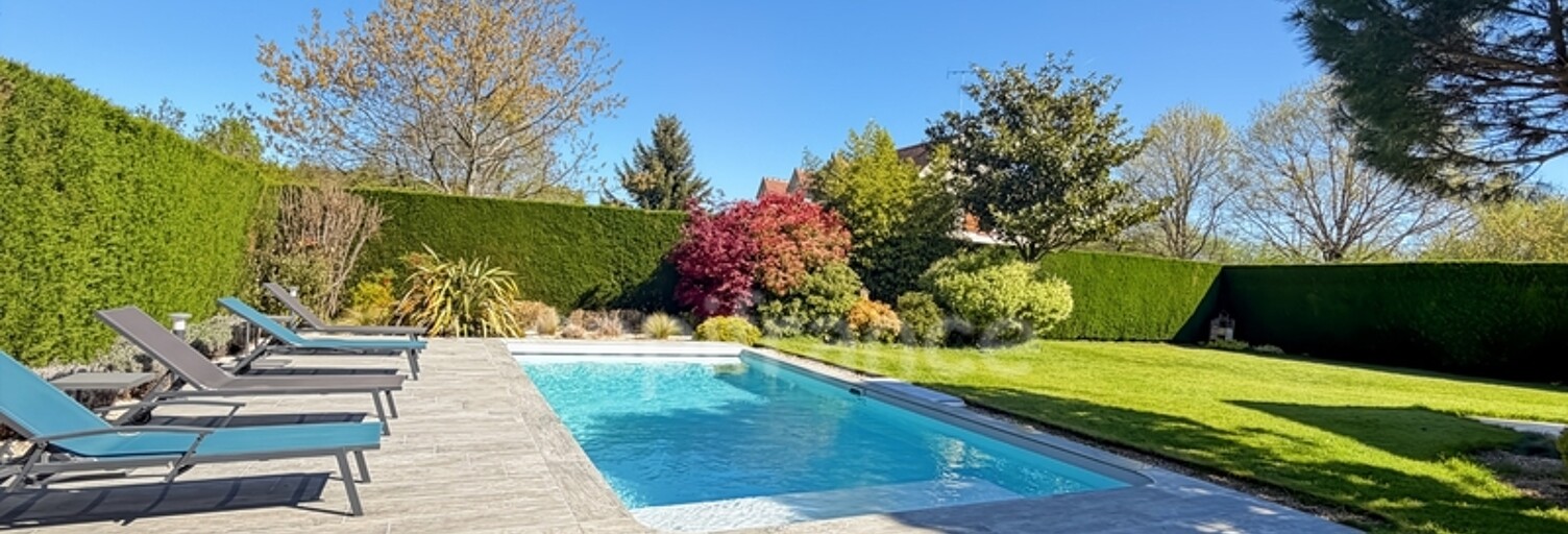 Maison 8 Pièces 250 m² à vendre à Orléans (45000)