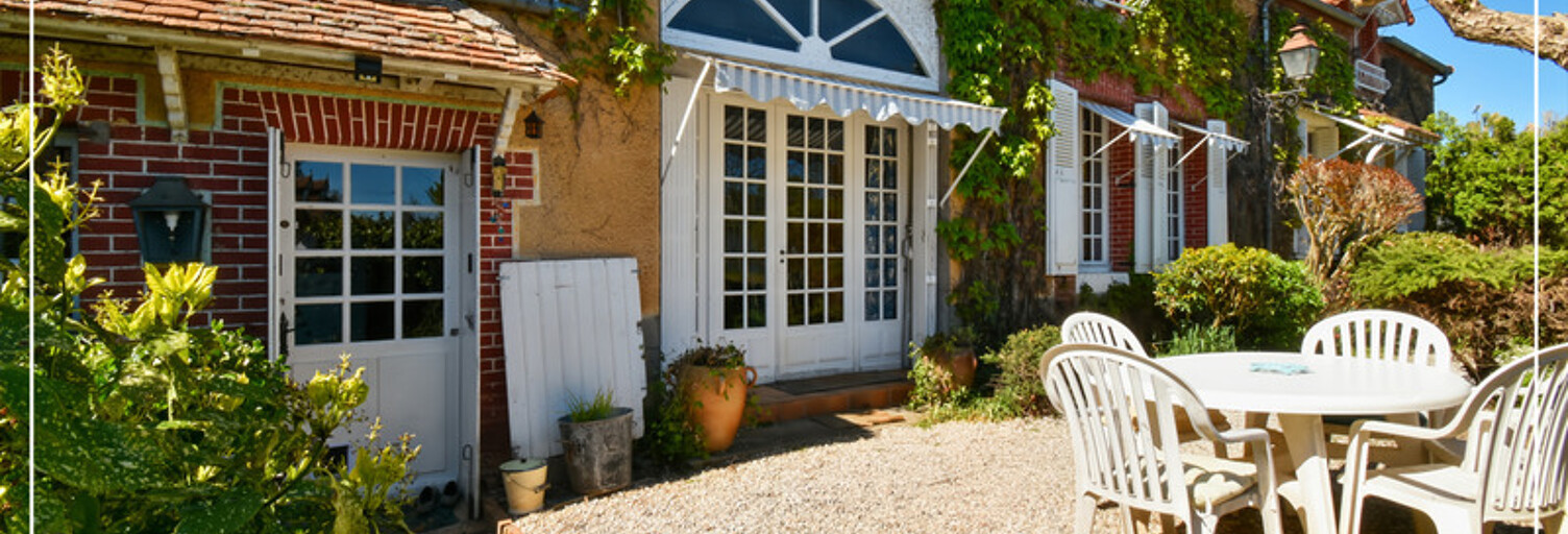 Maison 9 Pièces 278 m² à vendre à Sidiailles (18270)