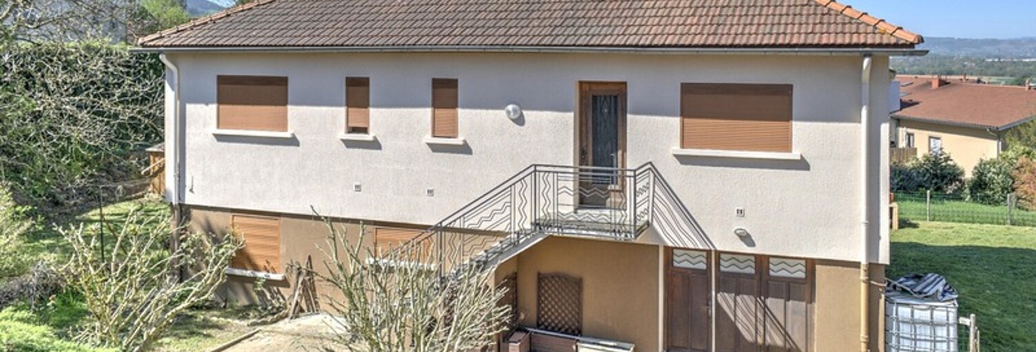 Maison 7 Pièces 141 m² à vendre à Genay (69730)