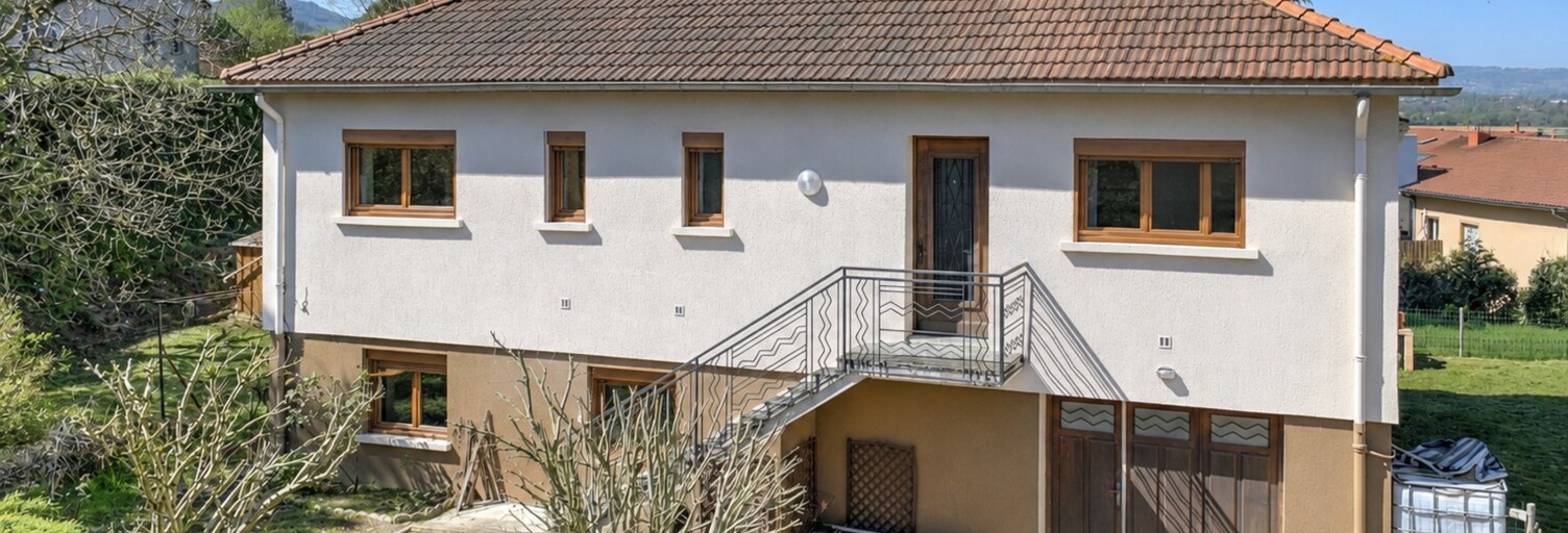 Maison 7 Pièces 141 m² à vendre à Genay (69730)