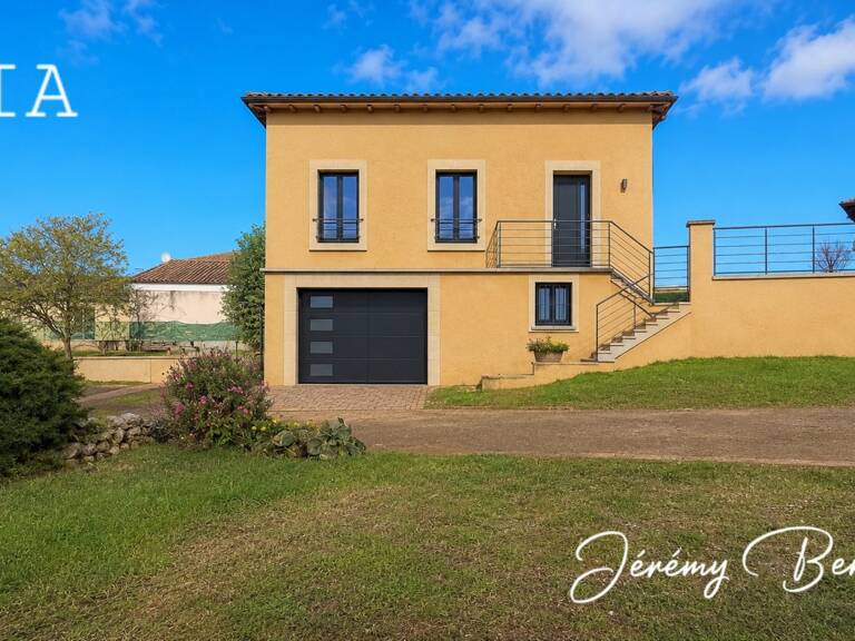GENAY (69) - Grange de 140 m² - 4 pièces - 434 m² de terrain - Fort potentiel — photo 1