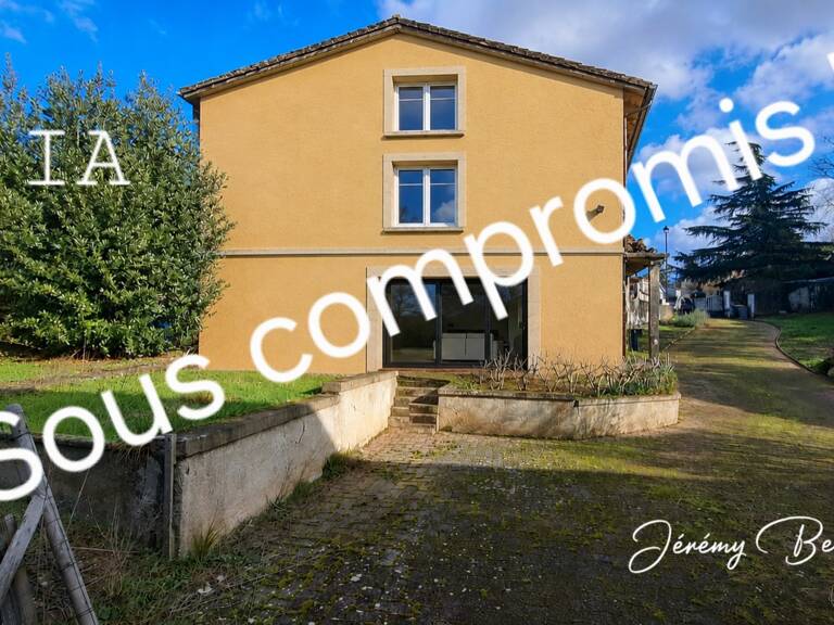 GENAY (69) - Grange de 140 m² - 4 pièces - 434 m² de terrain - Fort potentiel — photo 1