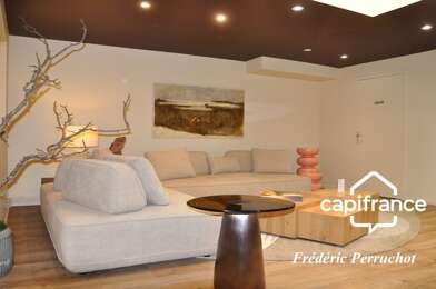 Commerce 3 pièces 696000 €