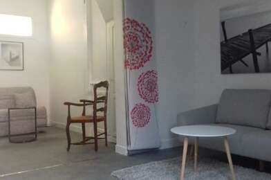 Appartement 3 pièces 730 €