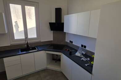 Appartement 5 pièces 1980 €