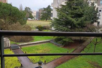 Appartement 2 pièces 817 €