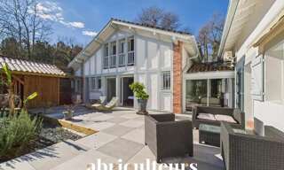 Maison 10 Pièces 295 m² à vendre à Tosse (40230)