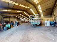 Trois hangars — photo 2
