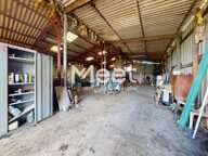 Trois hangars — photo 3