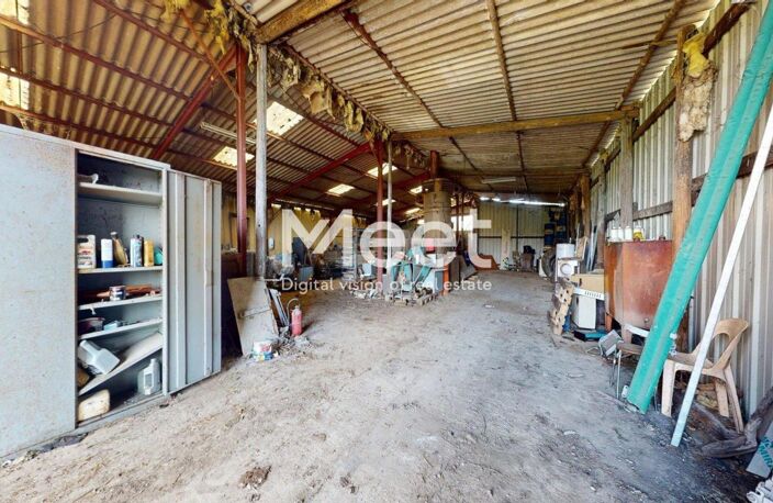 Trois hangars — photo 3