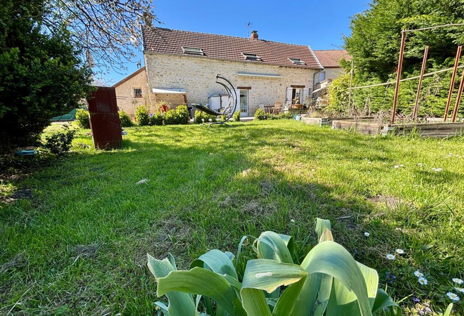 Longère à Vendre — photo 1
