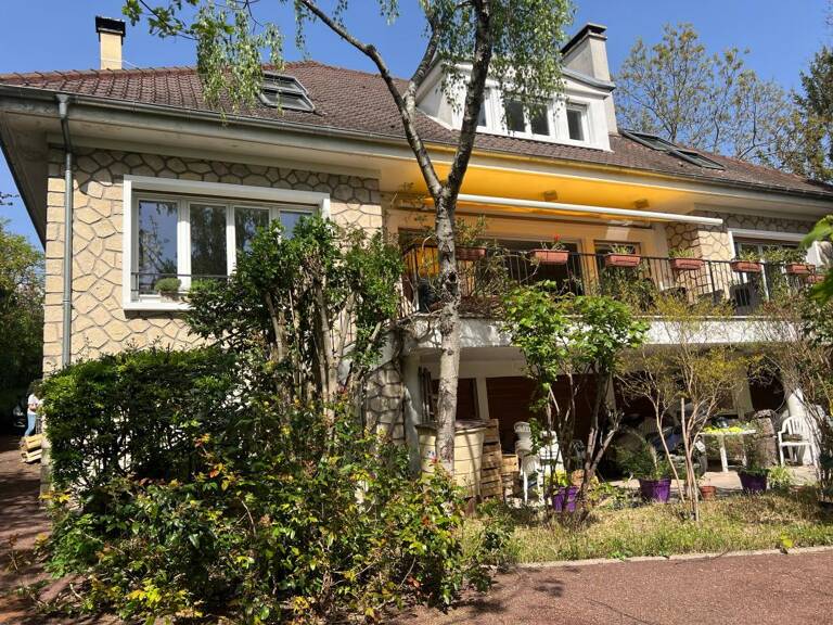 Maison À Vendre — photo 1
