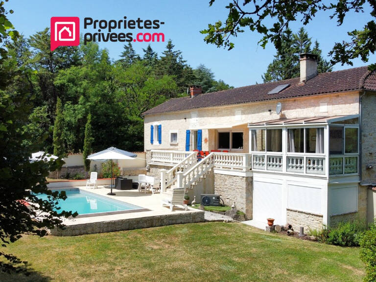 Maison en pierre rénovée 230 m² - 6 chambres - piscine - terrain 5 000 m² à 10 min de Cahors — photo 1