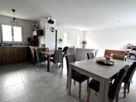 ST JULIEN L'ARS - PLAIN-PIED - 4 CHAMBRES - GARAGE — photo 2