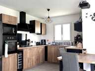 ST JULIEN L'ARS - PLAIN-PIED - 4 CHAMBRES - GARAGE — photo 3