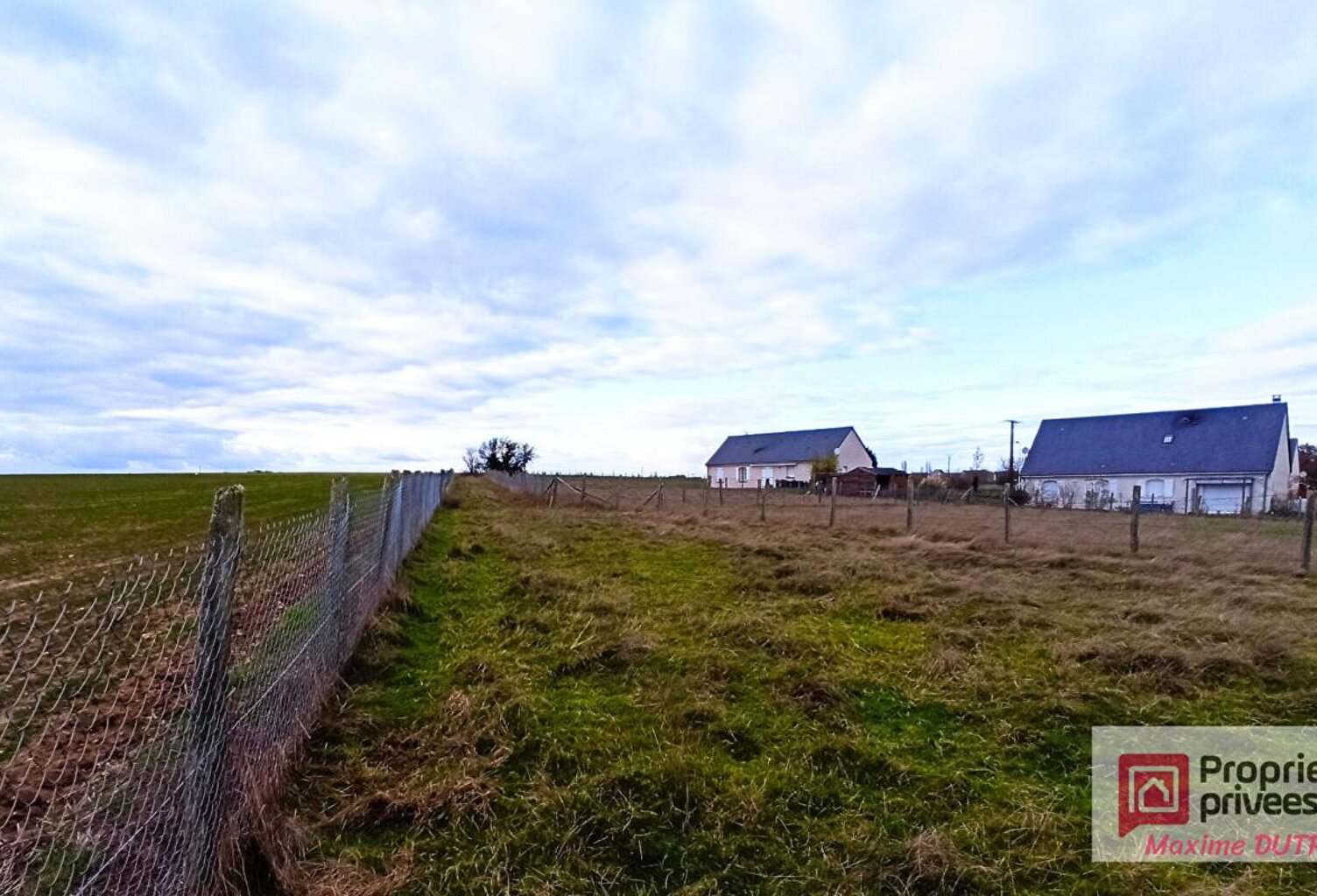 Terrain constructible, 2100m² — photo 1