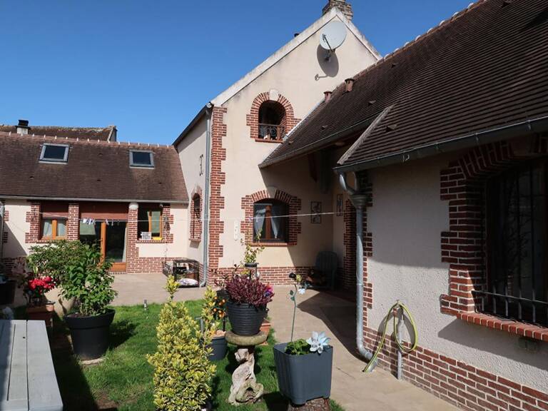 MAISON ANCIENNE COMPLETEMENT RENOVEE PAR UN COMPAGNON DE FRANCE — photo 1