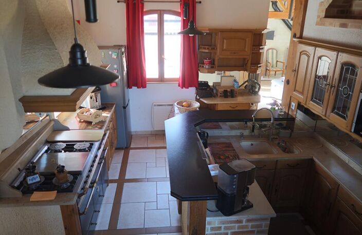 MAISON ANCIENNE COMPLETEMENT RENOVEE PAR UN COMPAGNON DE FRANCE — photo 3