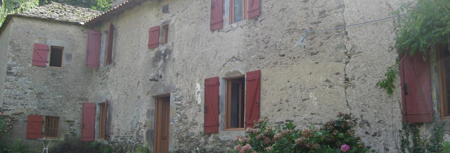 Maison 4 Pièces 151 m² à louer à Ambialet (81430)