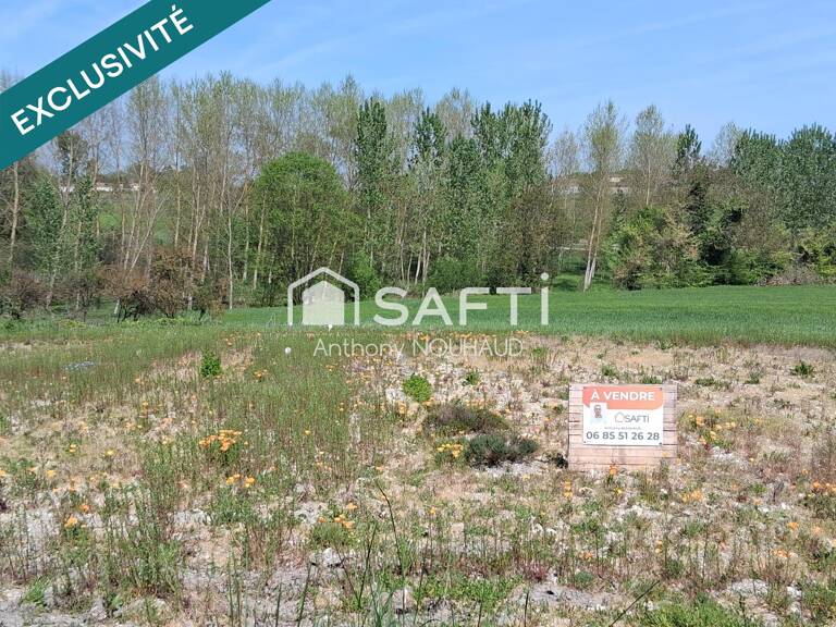 TERRAIN CONSTRUCTIBLE AU CALME — photo 1