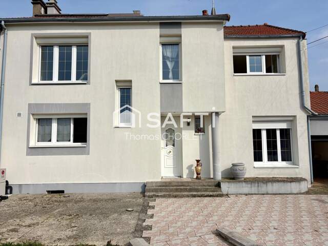 Maison familiale spacieuse et lumineuse — photo du bien
