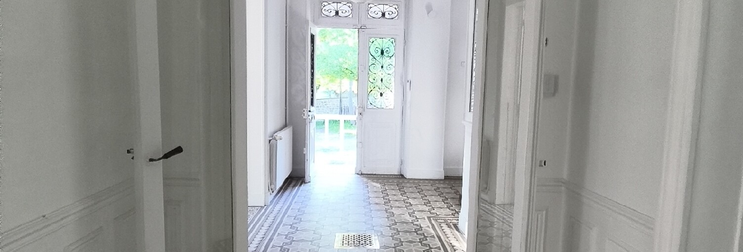 Maison 7 Pièces 205 m² à louer à Valmondois (95760)
