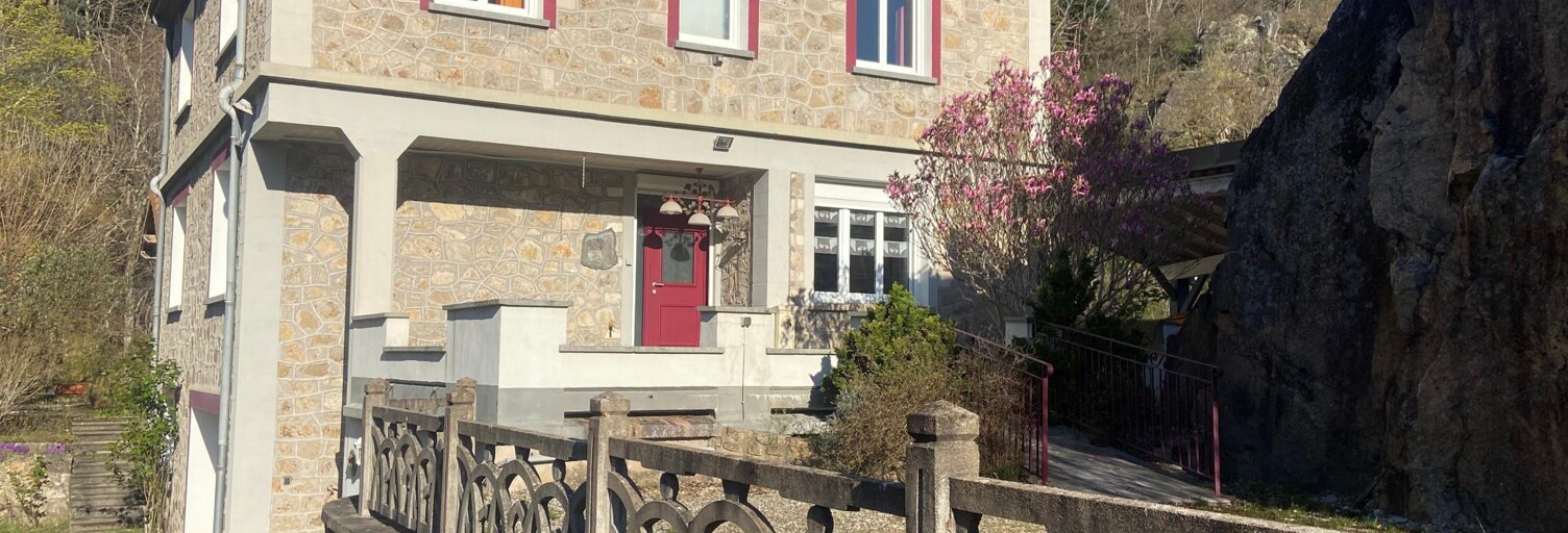 Maison 10 Pièces 183 m² à vendre à Lamastre (07270)