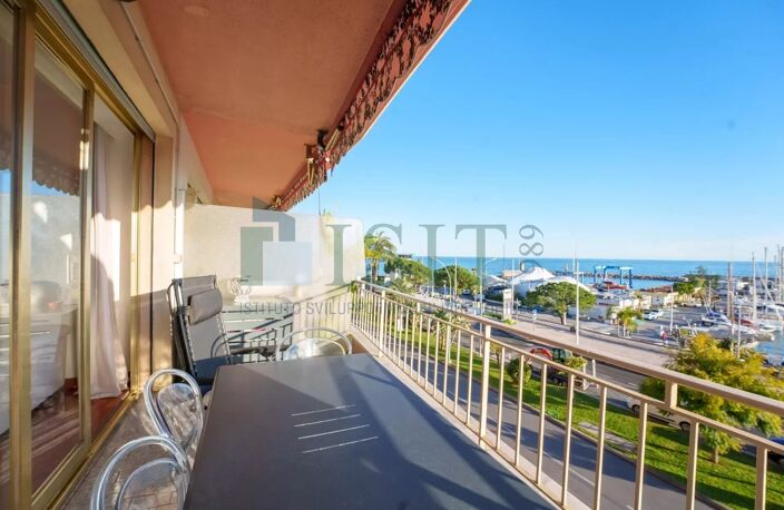 2 pièces traversant - 64 m² - Pleine vue mer - Double terrasse - Grand box fermé — photo 2