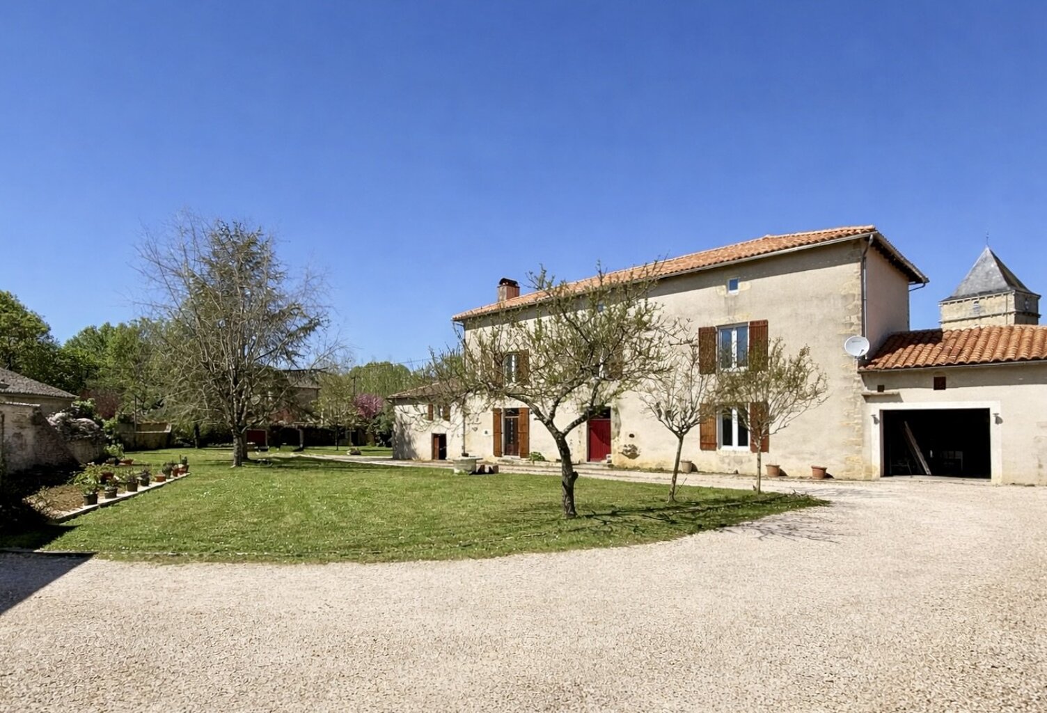 Maison — photo 1