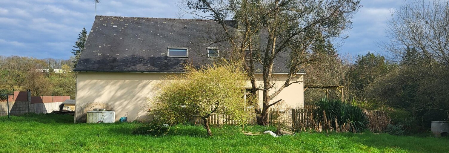 Maison 7 Pièces 147 m² à vendre à Guilligomarc'h (29300)