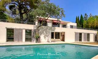 Maison 6 Pièces 273 m² à vendre à Nîmes (30000)