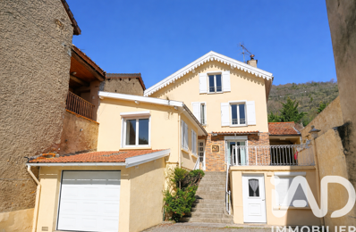 Vente Maison/villa 8 pièces — photo du bien