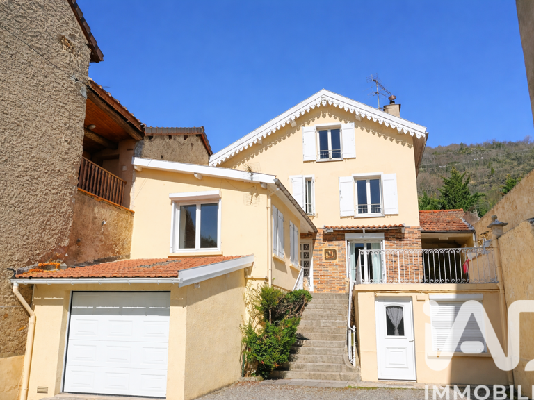 Vente Maison/villa 8 pièces — photo 1
