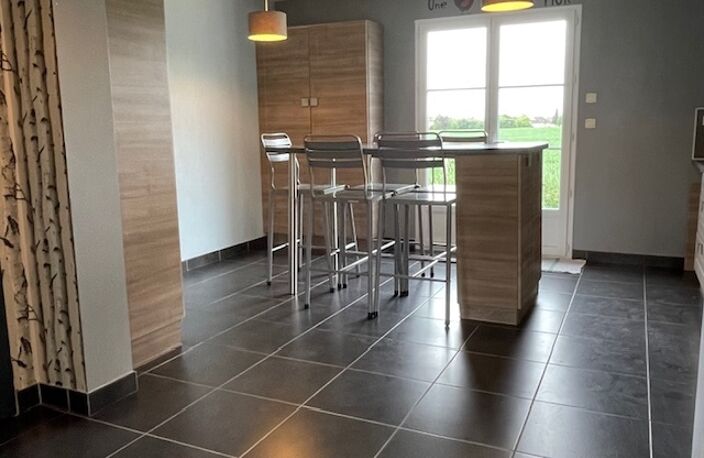 Vente Maison/villa 6 pièces — photo 3